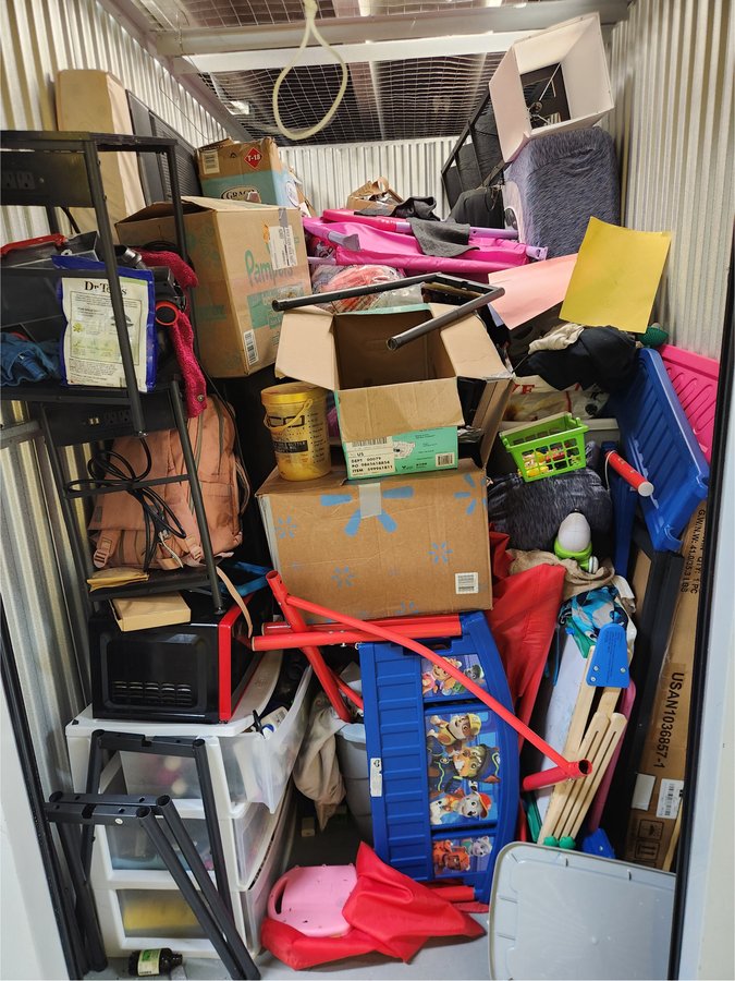5 x 10 storage unit in Cleveland, OH