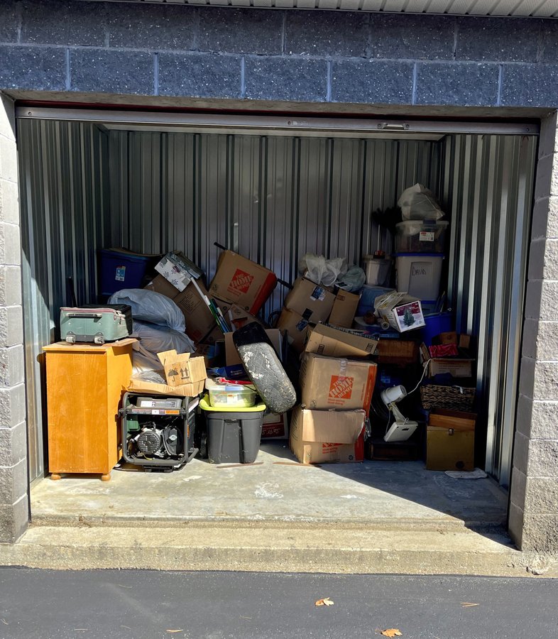 10 x 10 storage unit in Jaffrey, NH