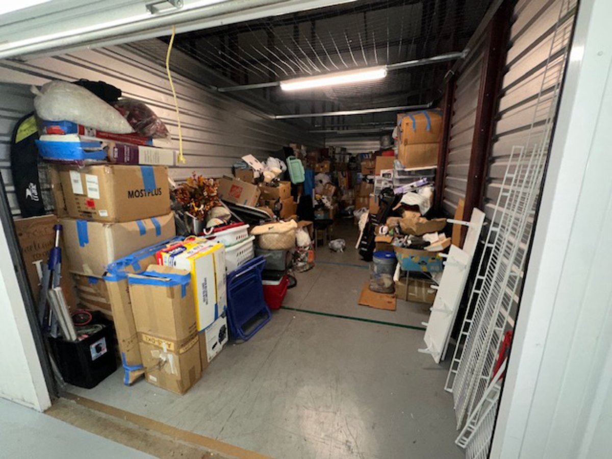 10 x 30 storage unit in Peachtree Corners, GA