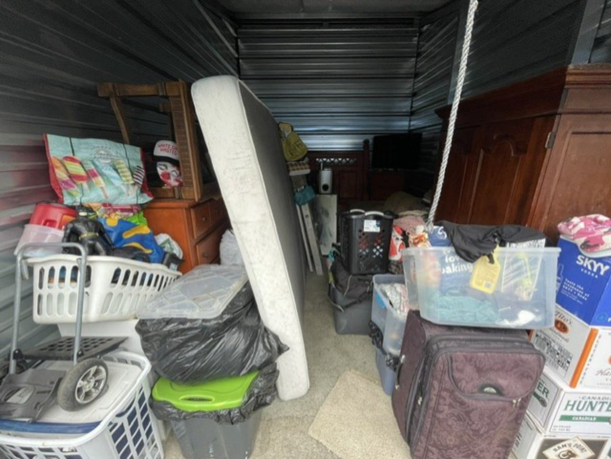 10 x 15 storage unit in Sedro- Woolley, WA