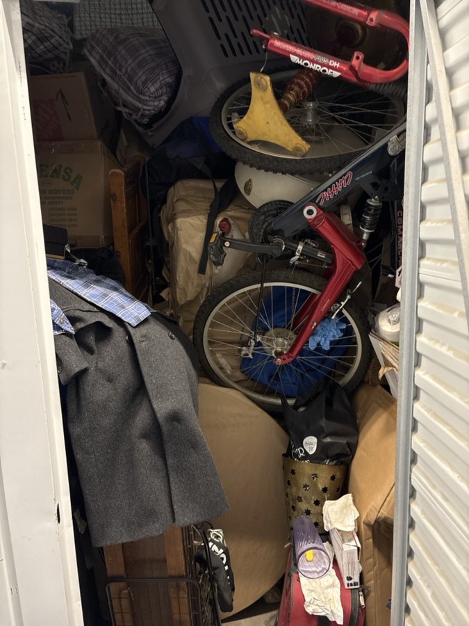 10 x 7 storage unit in Hoboken, NJ