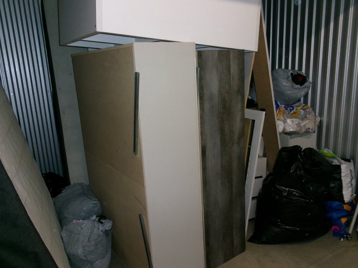 7 x 10 storage unit in Somerset, NJ