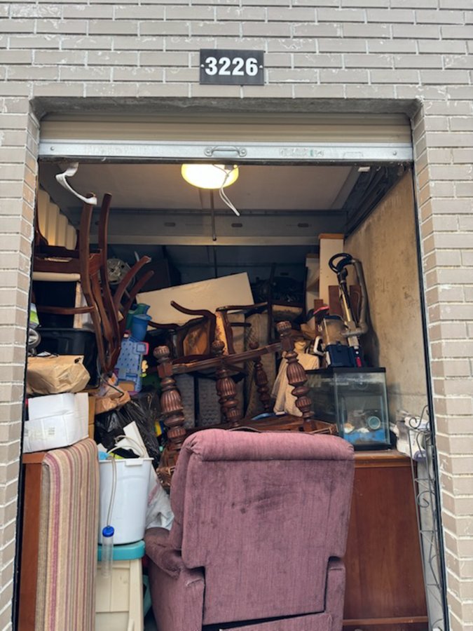 7 x 19 storage unit in Canonsburg, PA