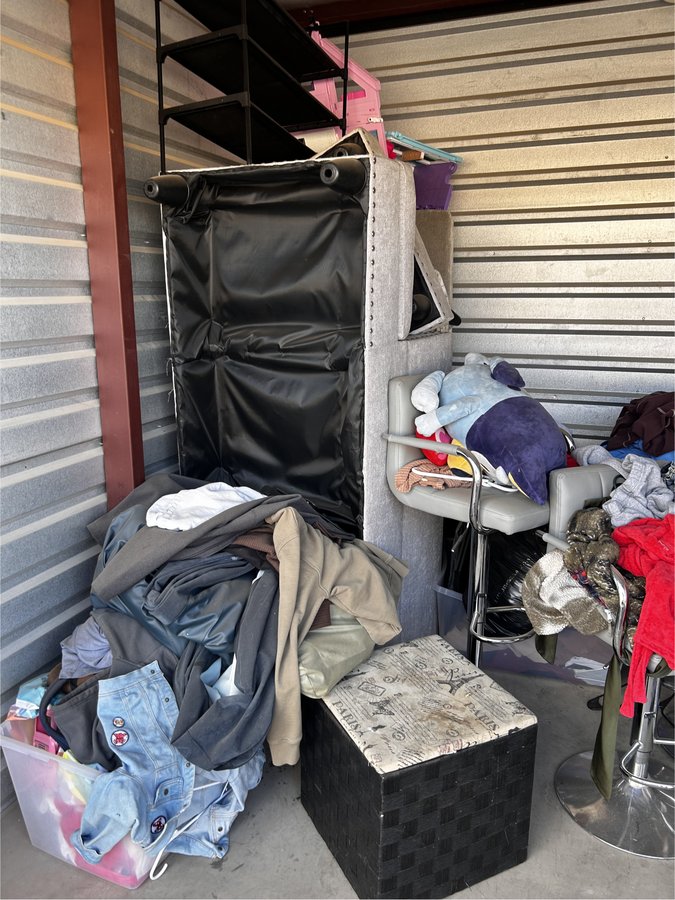 10 x 10 storage unit in Chandler, AZ