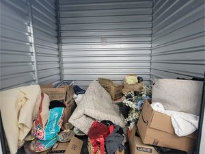7 x 7 storage unit in Houston, TX