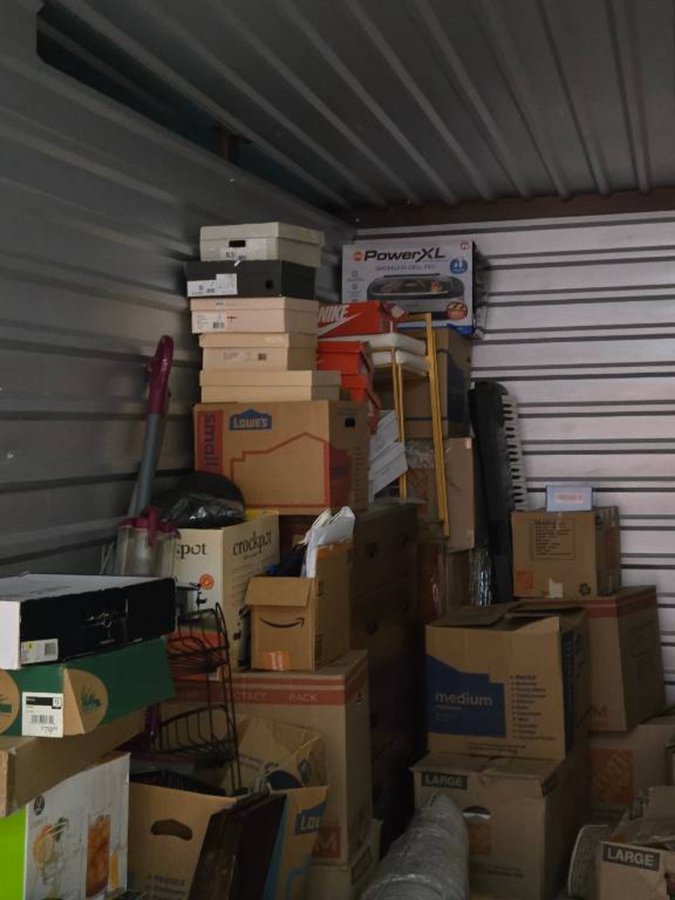 10 x 20 storage unit in Houston, TX
