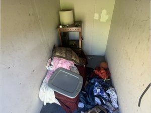 5 x 10 storage unit in Tampa, FL