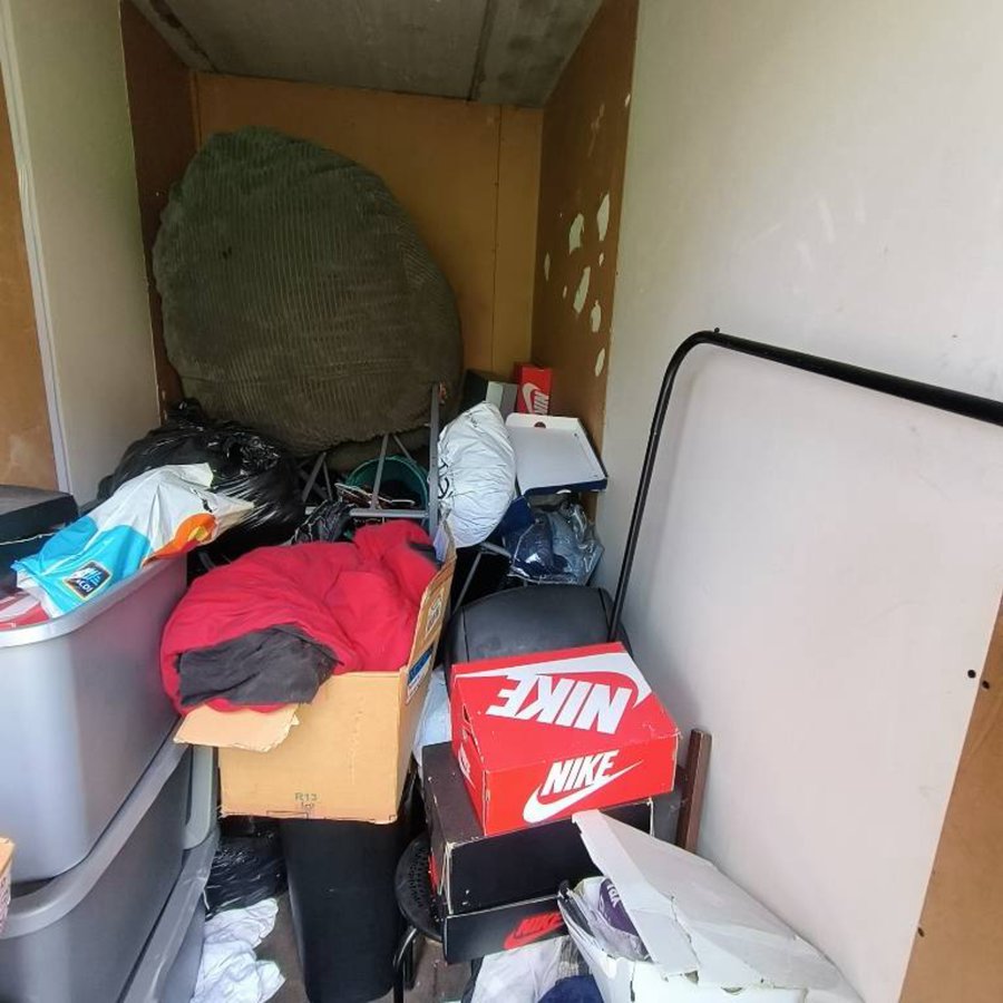 5 x 10 storage unit in Tampa, FL