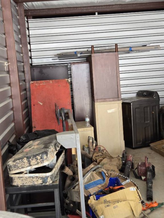 10 x 25 storage unit in New Caney, TX