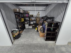 10 x 10 storage unit in Bristol, PA