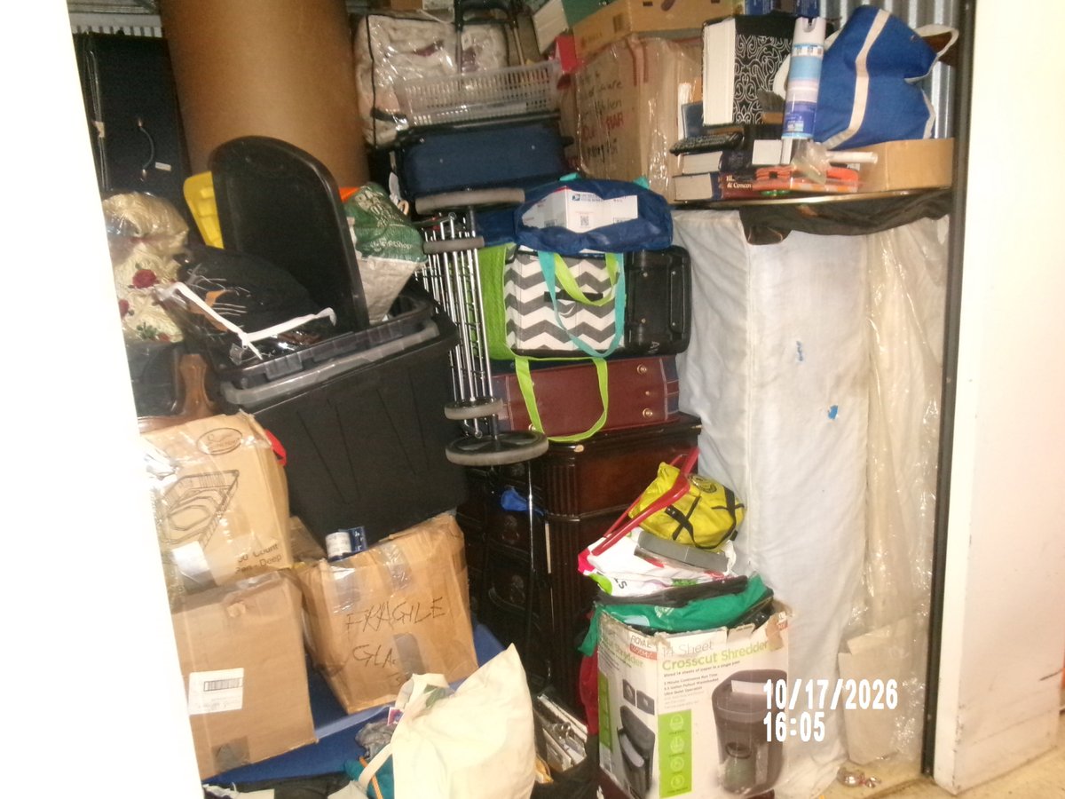 8 x 10 storage unit in Bronx, NY