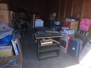 10 x 20 storage unit in San Carlos, CA
