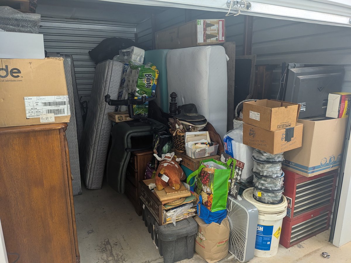 10 x 20 storage unit in Tyler, TX