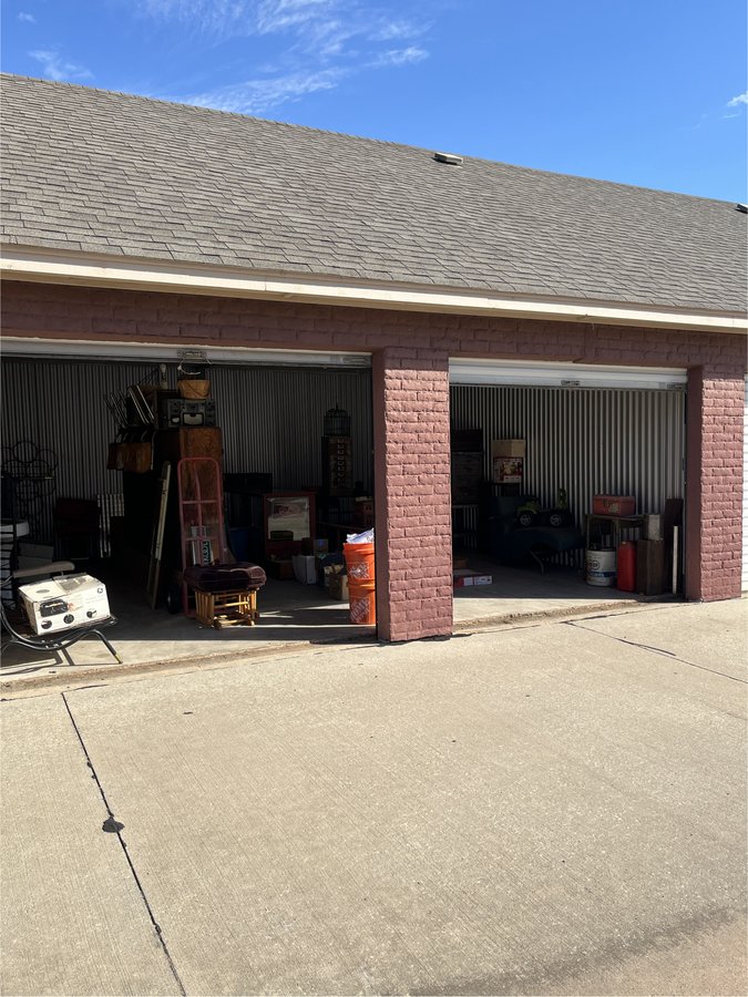 20 x 20 storage unit in Oklahoma City, OK