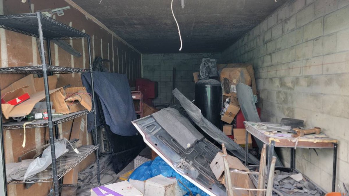 10 x 25 storage unit in North Lauderdale, FL