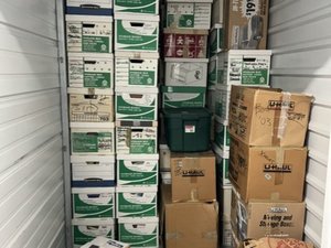 5 x 10 storage unit in Glenview, IL