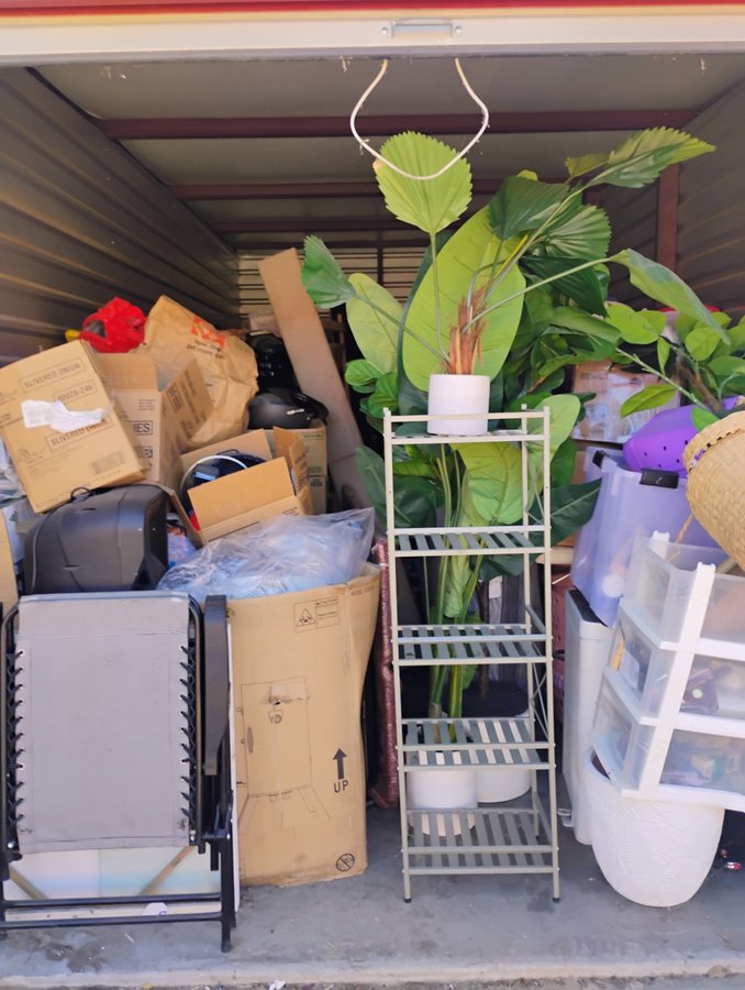10 x 25 storage unit in Lewisville, TX