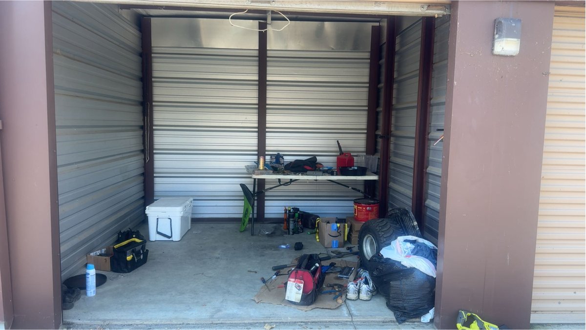 10 x 10 storage unit in Troy, NY