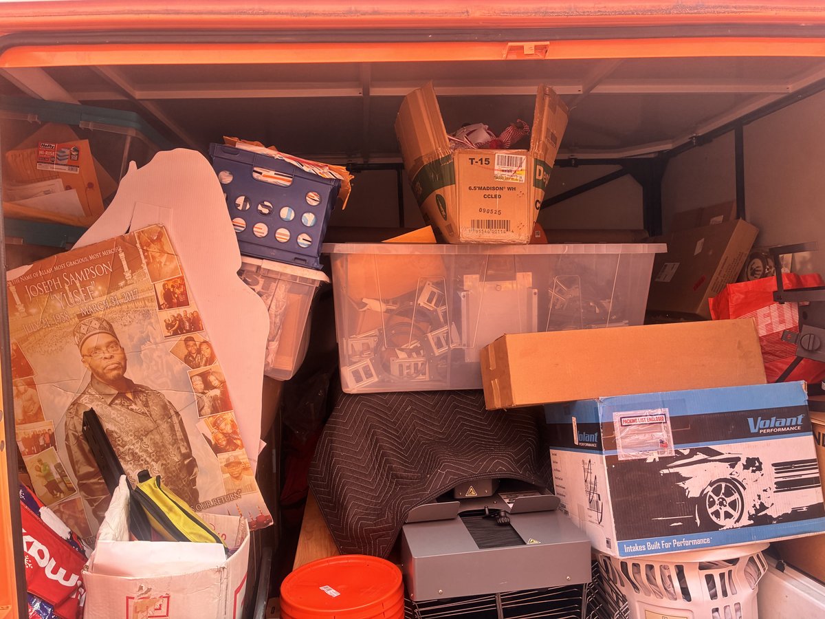 8 x 10 storage unit in Newark, NJ