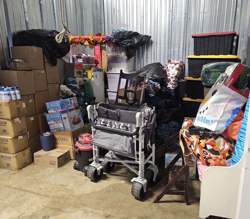 10 x 10 storage unit in Haledon, NJ