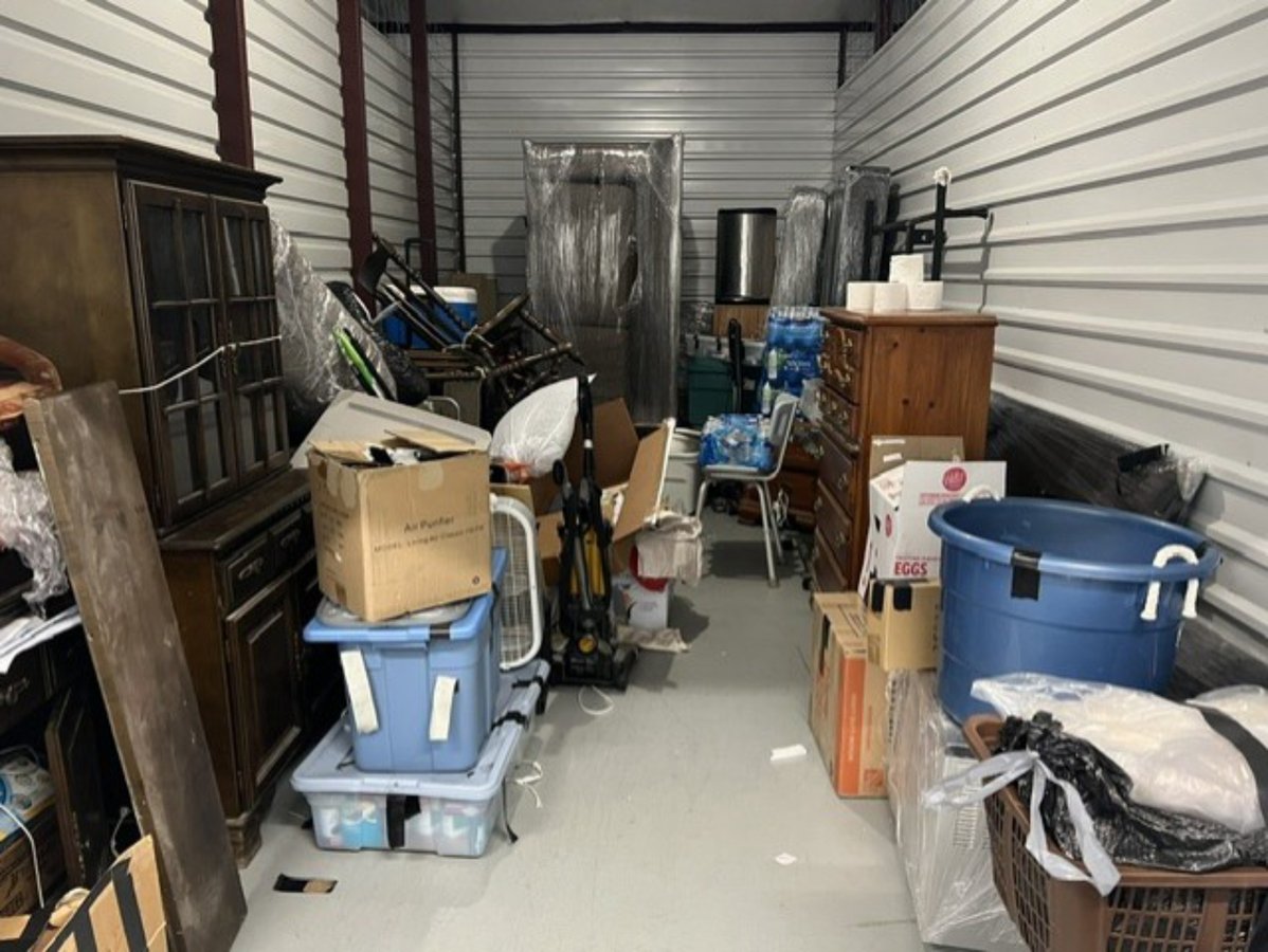 10 x 25 storage unit in Glenview, IL