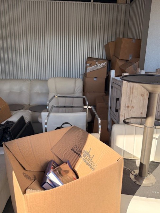 10 x 15 storage unit in Arlington, VA