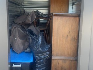 5 x 10 storage unit in Troy, NY