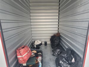 5 x 7 storage unit in Houston, TX