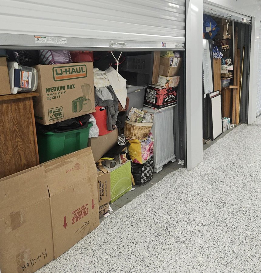 10 x 27 storage unit in Nottingham, MD