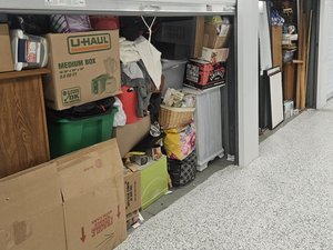 10 x 27 storage unit in Nottingham, MD