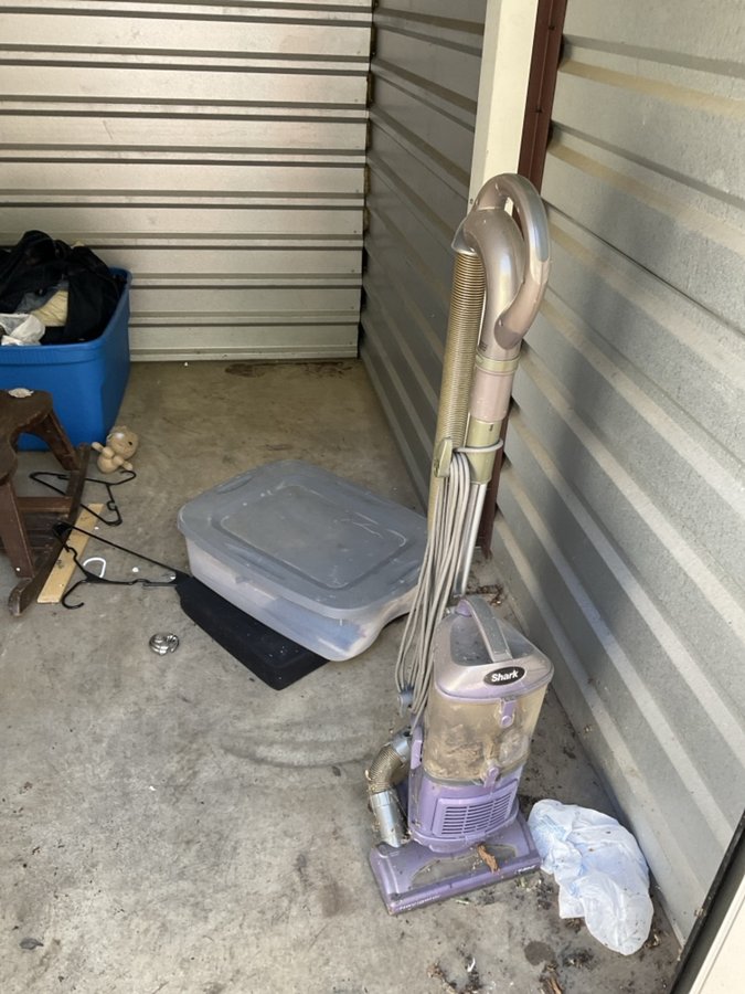 5 x 10 storage unit in Memphis, TN