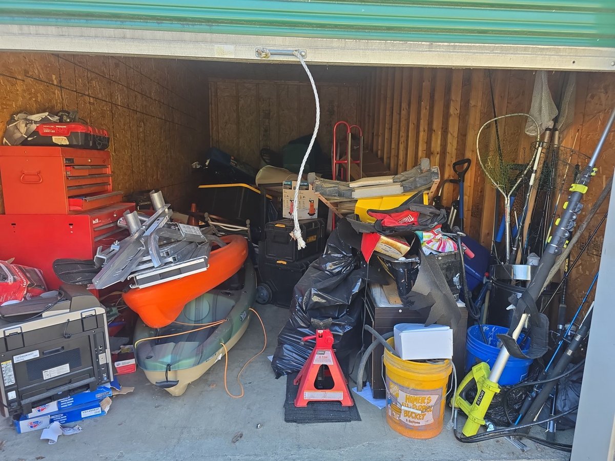 10 x 25 storage unit in Amelia, OH