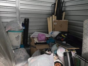 10 x 10 storage unit in Lithia Springs, GA