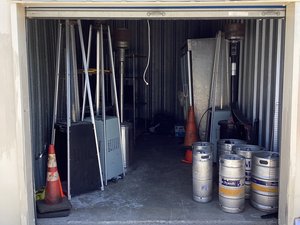 10 x 20 unit in Houston
