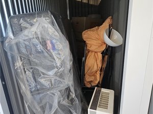 5 x 10 storage unit in Nottingham, MD