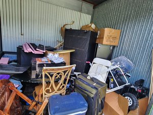 10 x 10 storage unit in Pompano Beach, FL