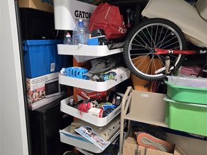 10 x 15 storage unit in Jersey City, NJ