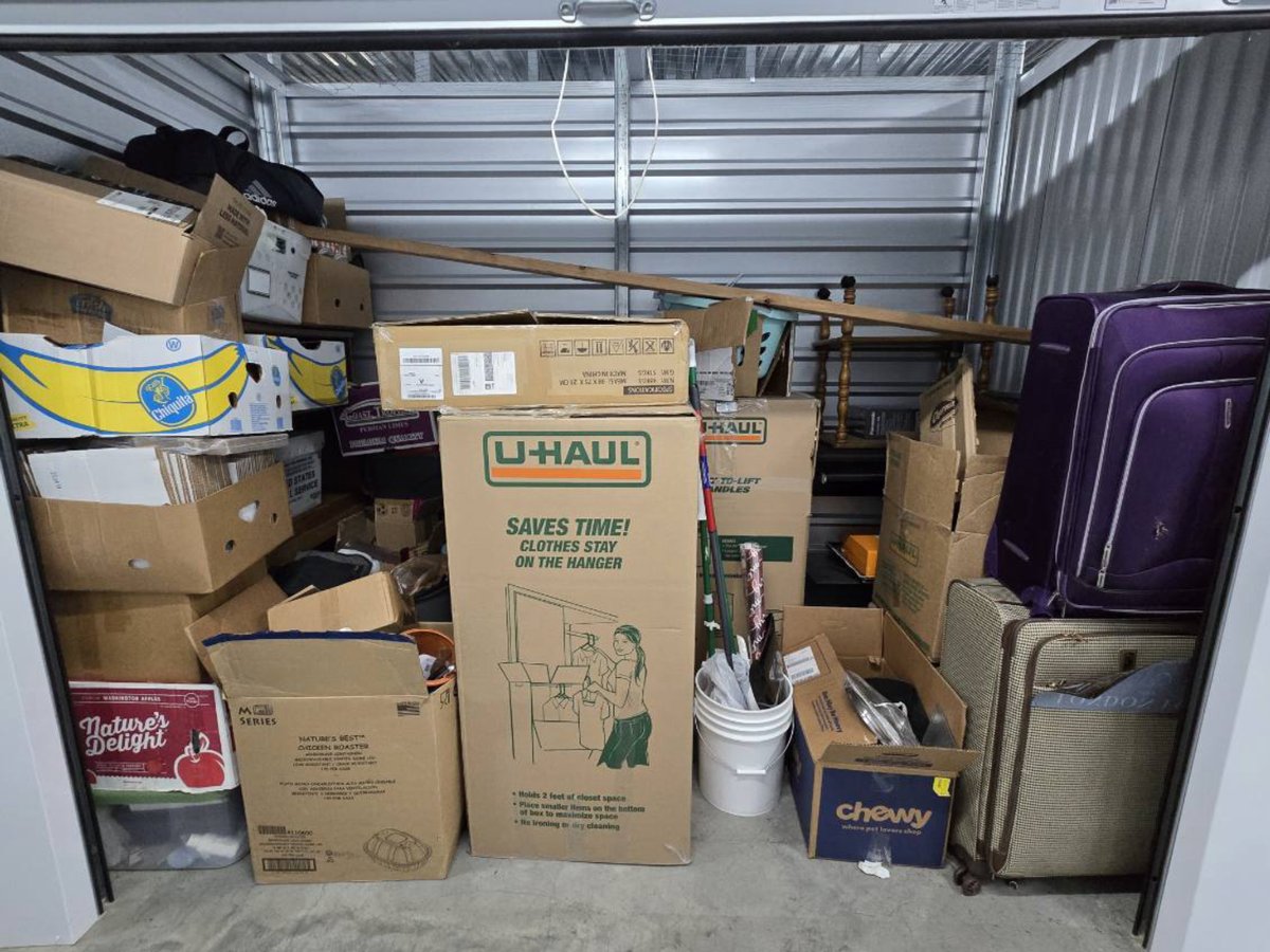 10 x 5 storage unit in Nashville, TN