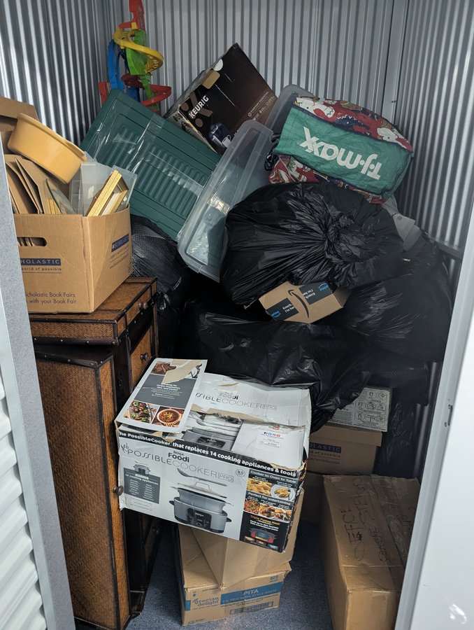 5 x 5 storage unit in Downers Grove, IL