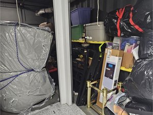 10 x 12 storage unit in Nottingham, MD