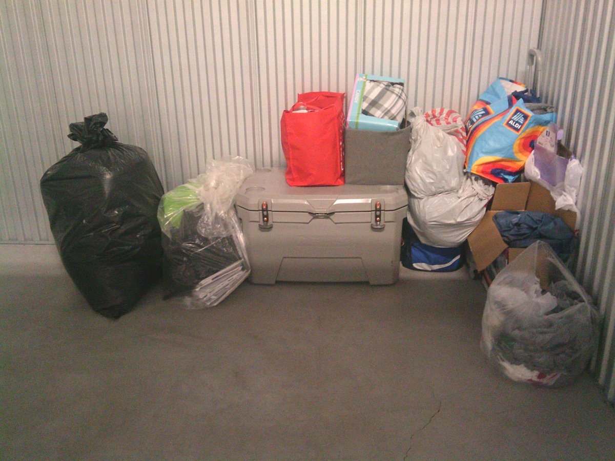 10 x 10 storage unit in Willowbrook, IL