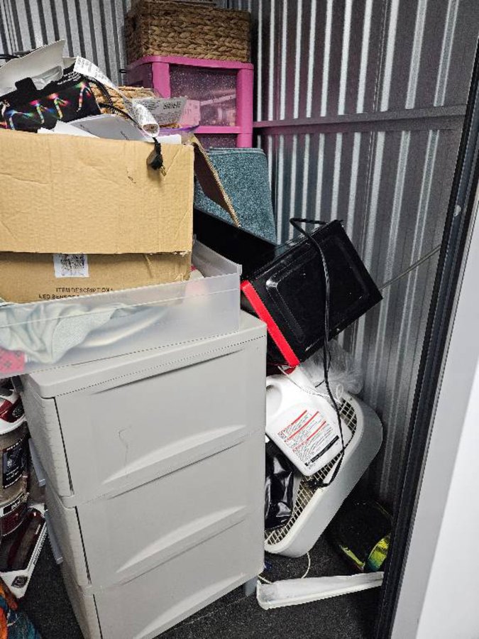 5 x 5 storage unit in Merrillville, IN