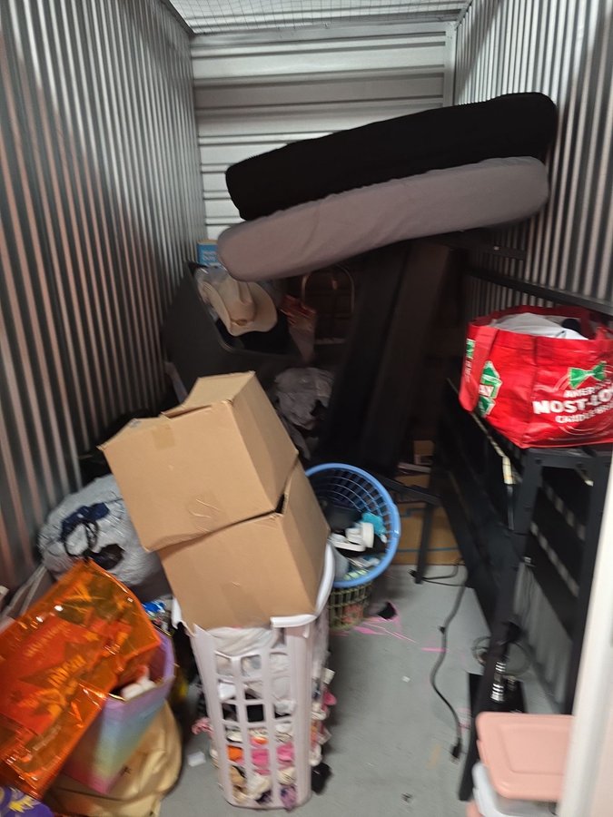 5 x 10 storage unit in New Orleans, LA