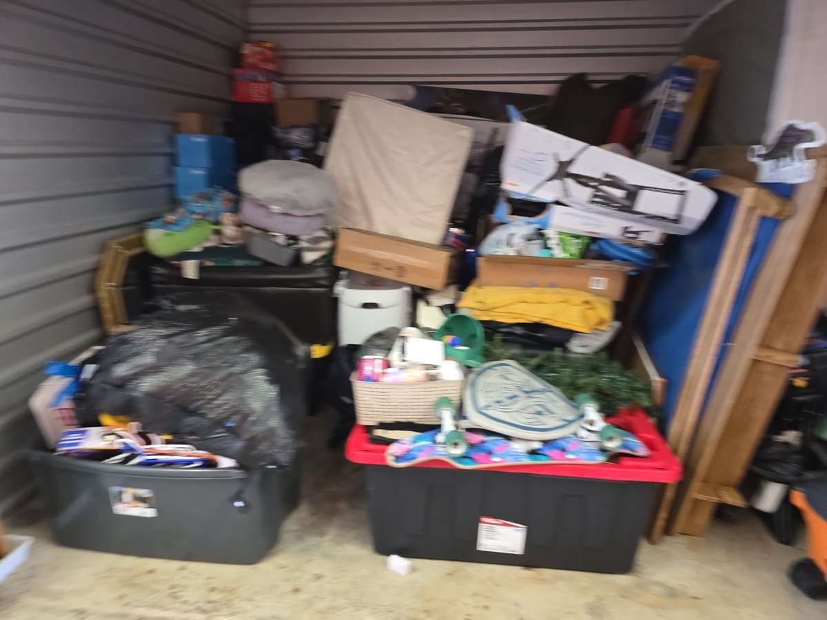 10 x 10 storage unit in New Orleans, LA