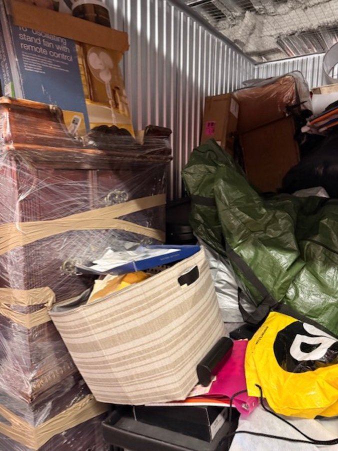 10 x 10 storage unit in Arlington, VA