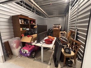 10 x 20 storage unit in Bolingbrook, IL