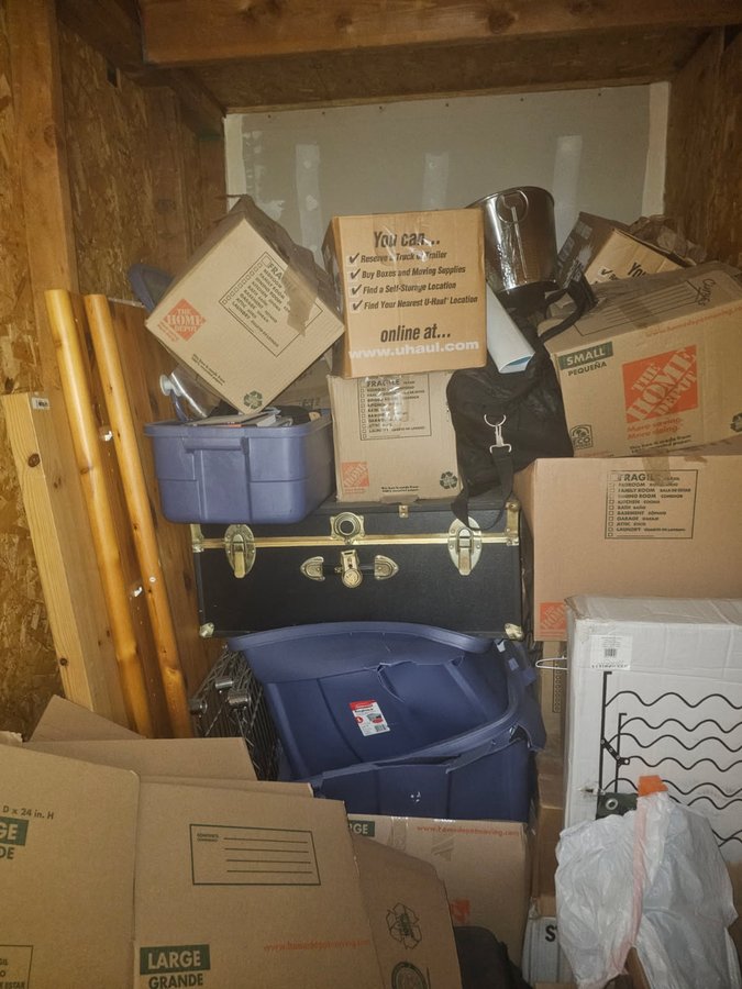 5 x 10 storage unit in El Cajon, CA