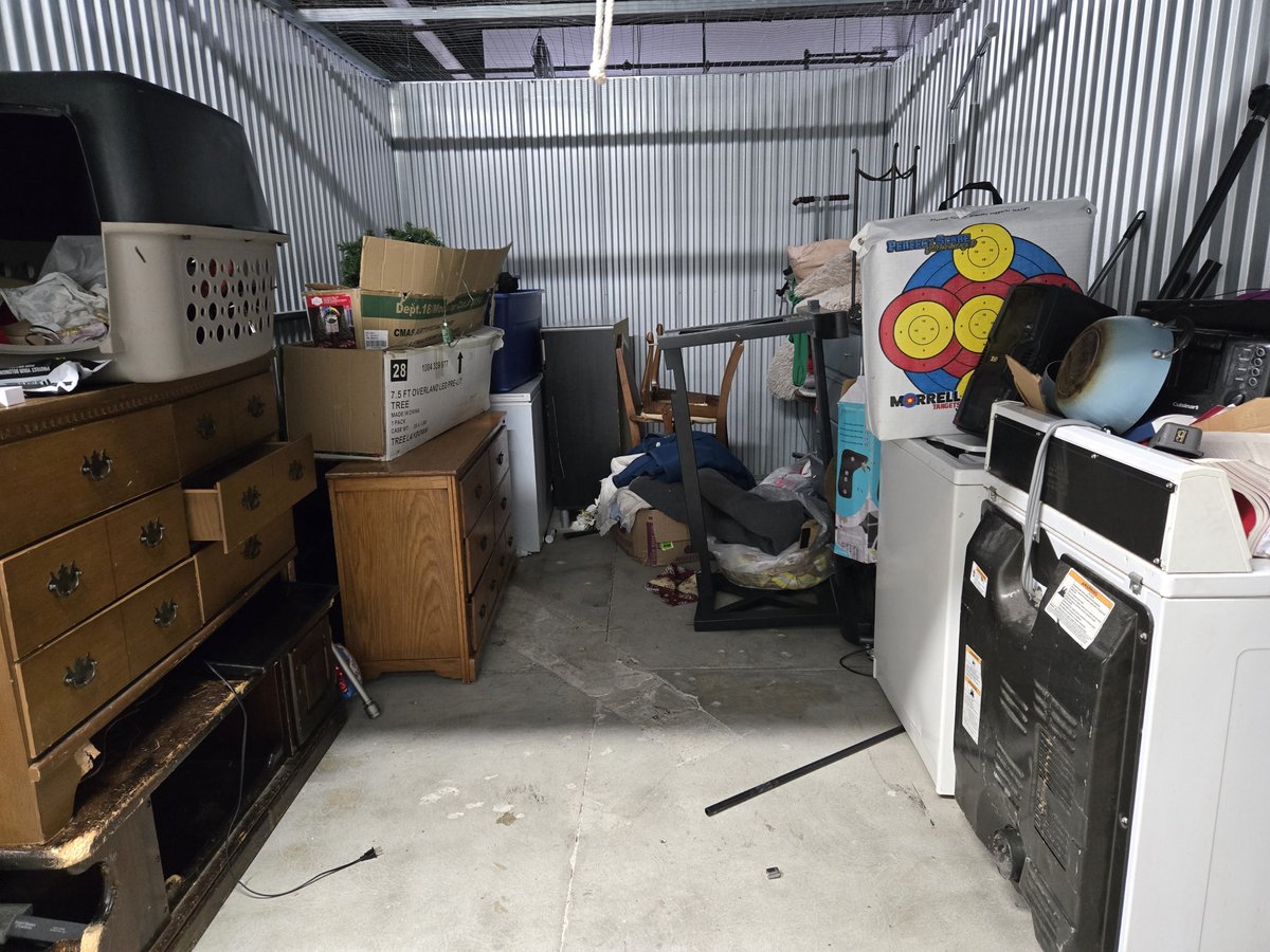 10 x 15 storage unit in York, PA
