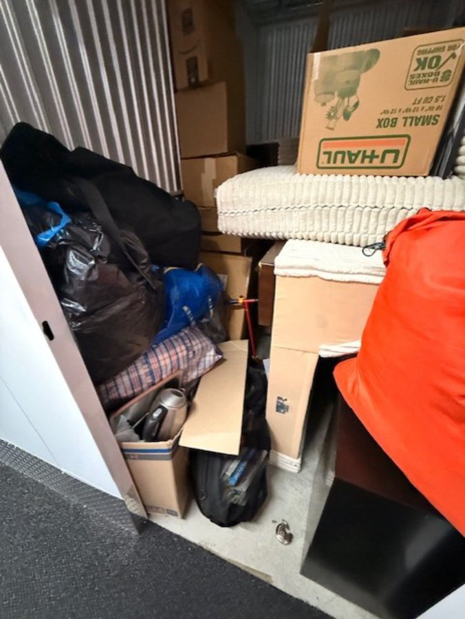 5 x 10 storage unit in Arlington, VA