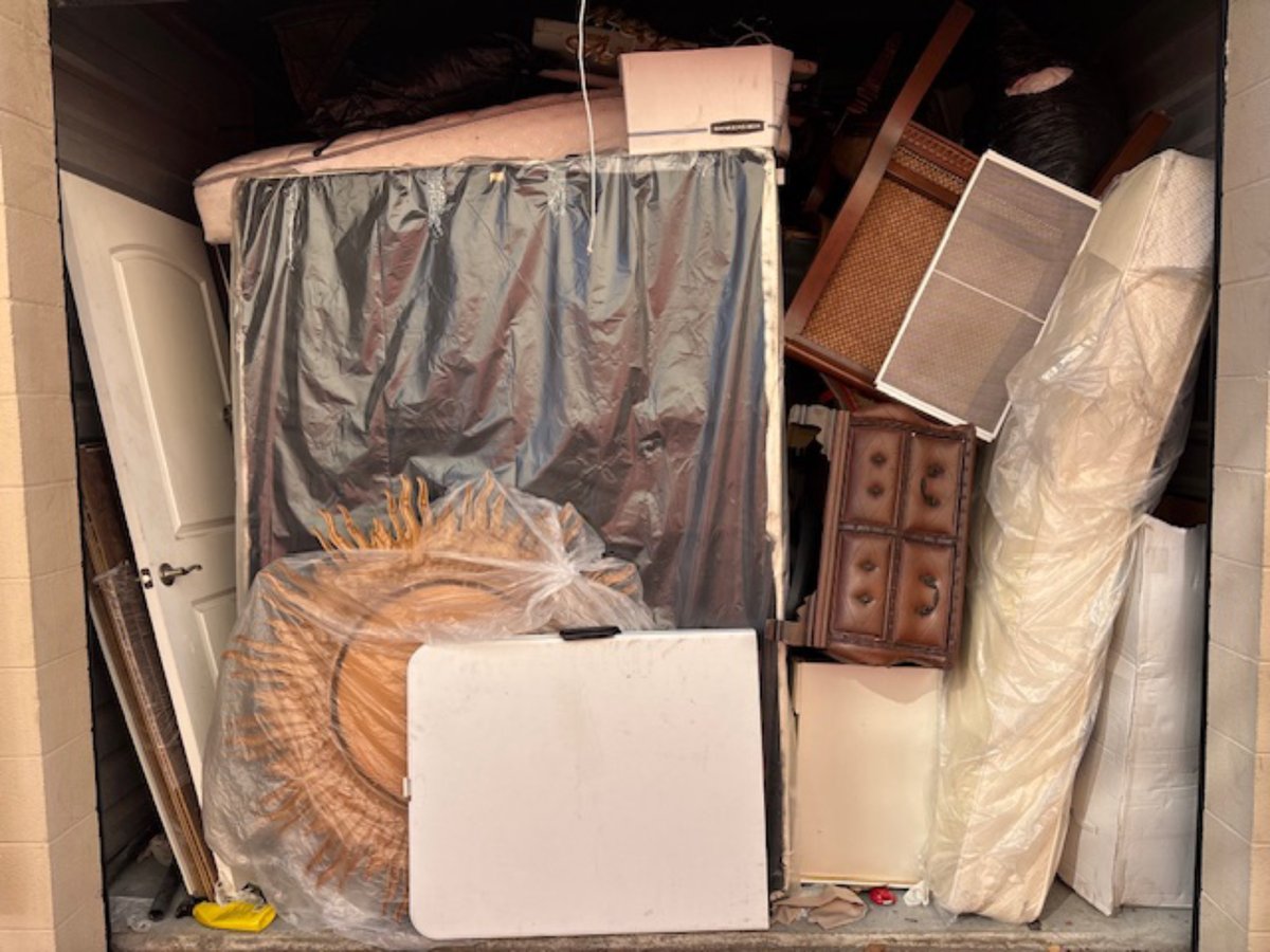 10 x 10 storage unit in Houston, TX